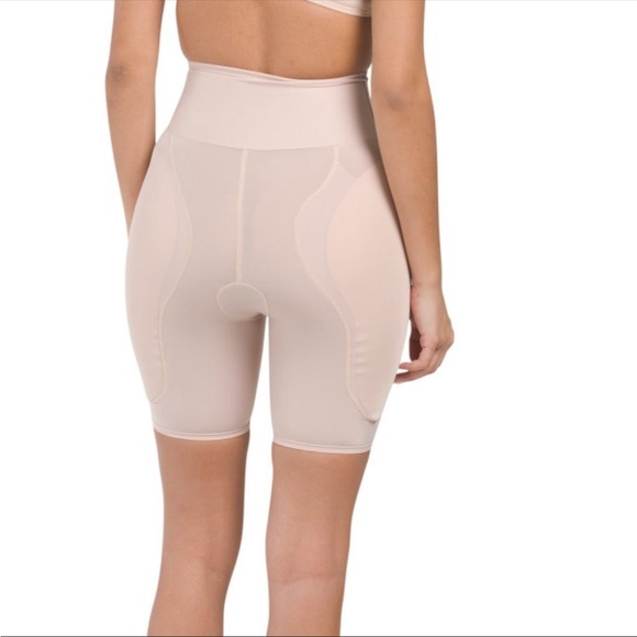 NWT CURVE NECESSITIES (XS) Nude Curve Enhancing Padded Hip And Waist Slimmers - Picture 2 of 2